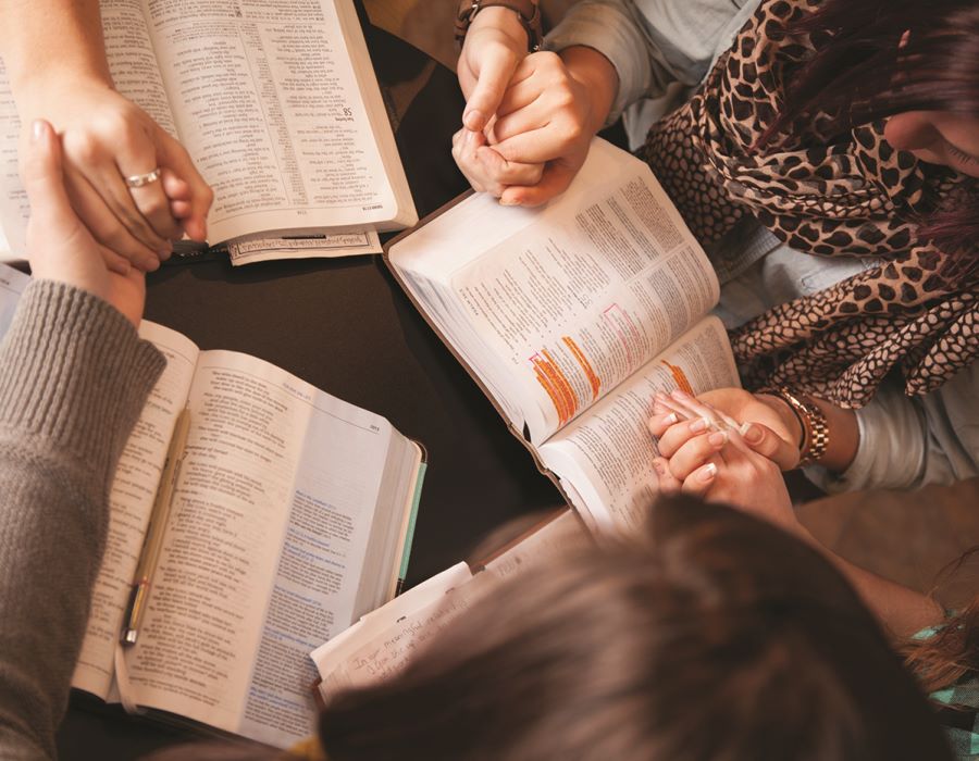 4 Reasons Small Groups are Vital to Your Church’s Health