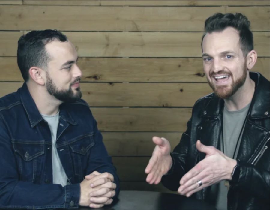 Elijah Hollis | Being the Worship Leader & Primary Communicator