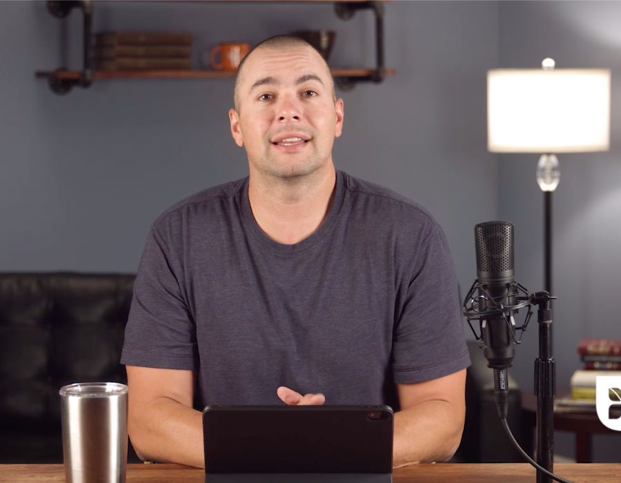 Chris Railey | Leading Up Through Team Communication