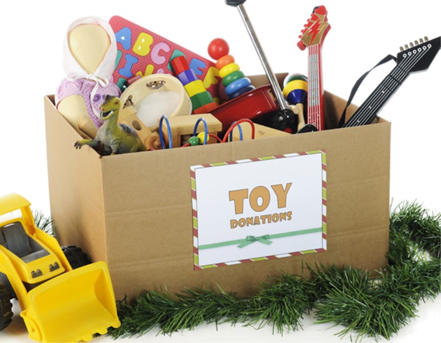 Five Ideas for Giving This Christmas Season