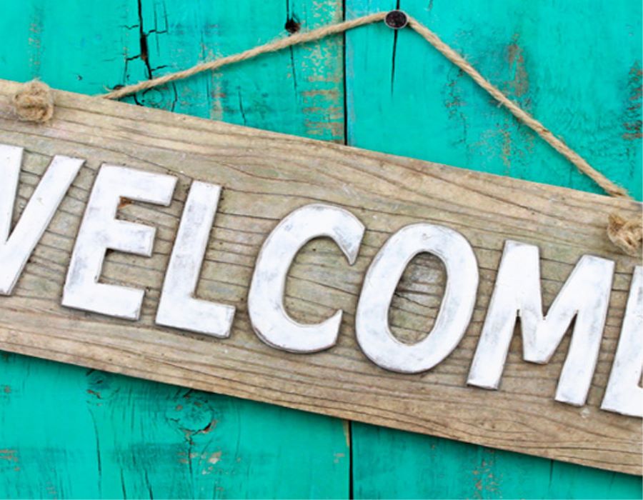 Connect with Easter Visitors