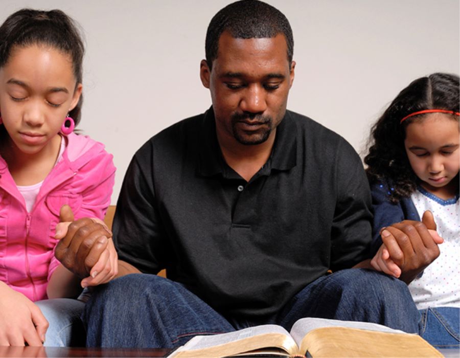 Teaching Kids to Walk by the Word and the Spirit