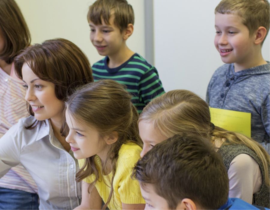 Encouraging a Heart of Service and Leadership in Kids