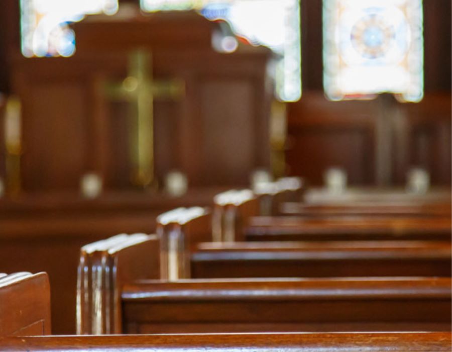 Six Ways to Go Beyond Sunday Mornings