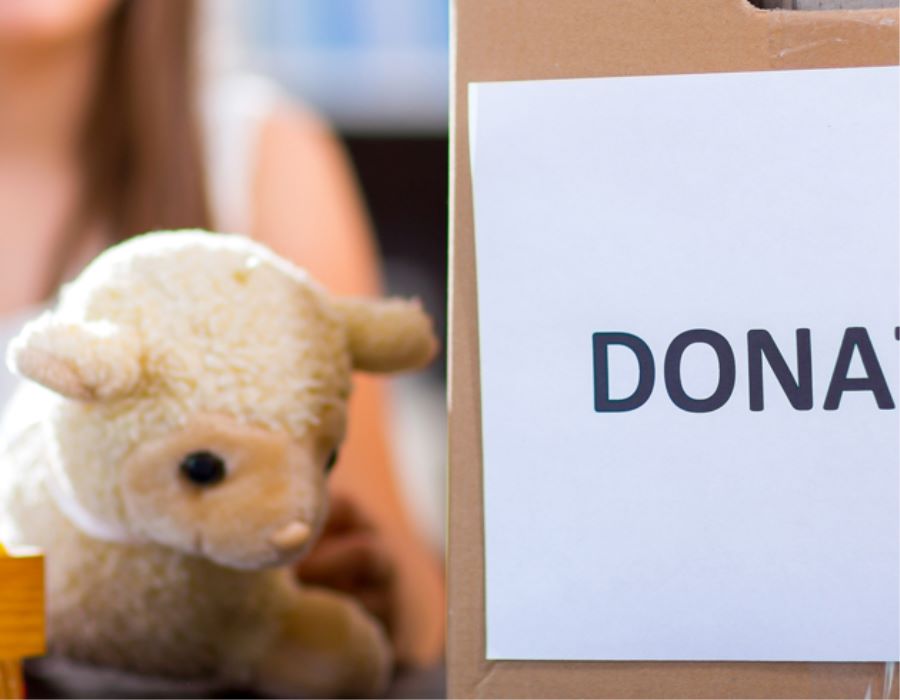 9 Ways to Make a Holiday Season Mpact 
