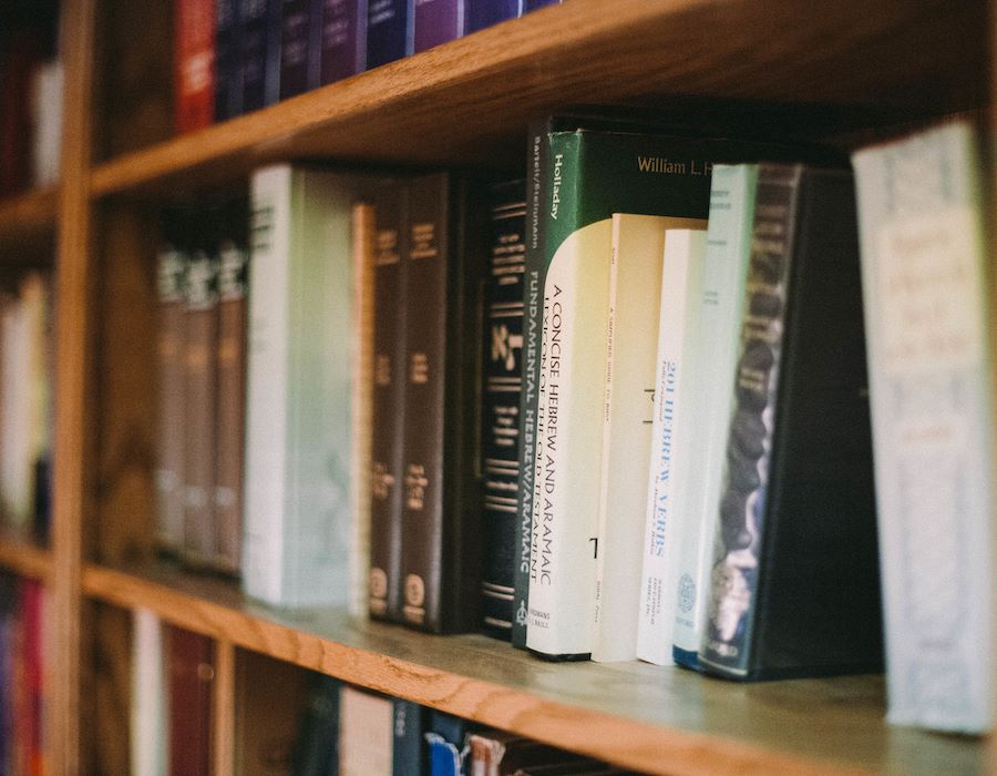 Becoming Pastor-Readers