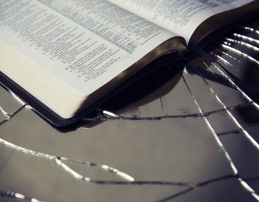 God’s Grace and Broken Leadership