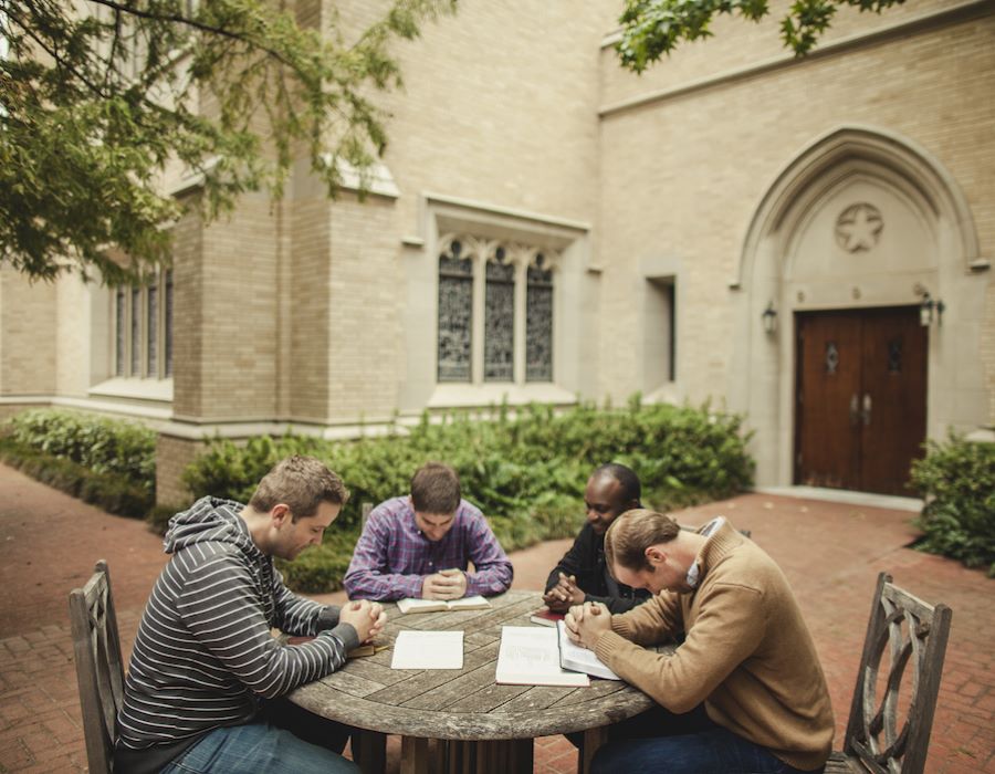 Setting Your Church’s Agenda With Prayer