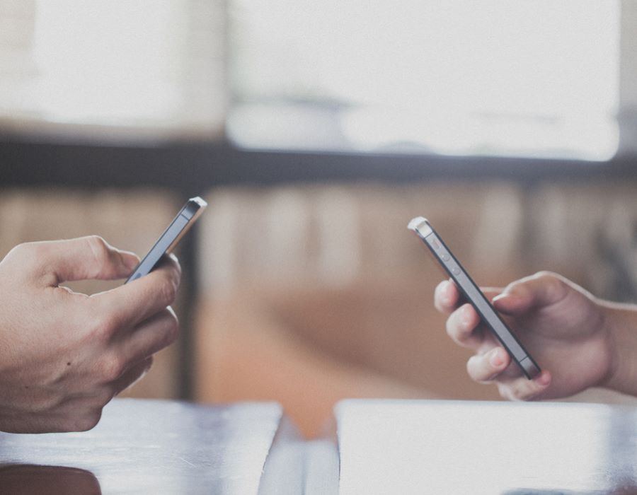 Review of ‘12 Ways Your Phone Is Changing You’ by Tony Reinke