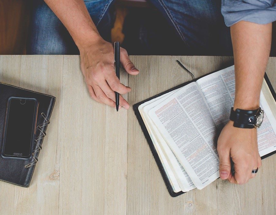 Sunday Potpourri Versus Biblical Topical Preaching