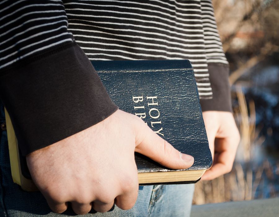 Ten Challenges Your Youth Pastor Faces