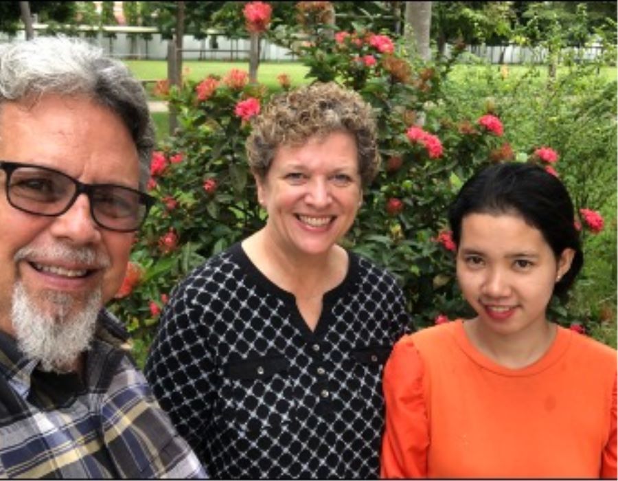 Cambodians Learn About Jesus