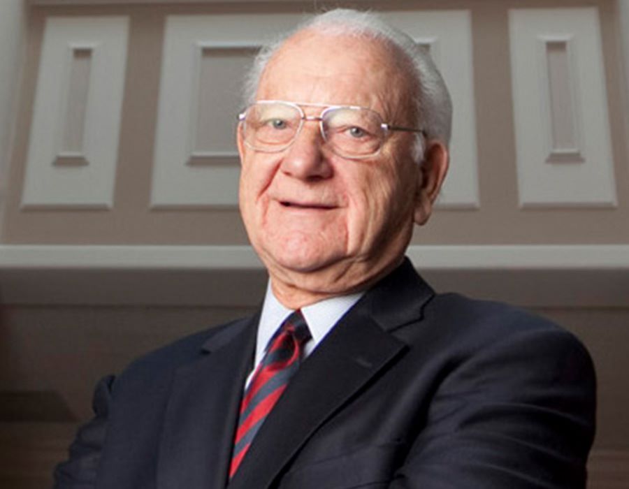 Robert E. Cooley, Leading Educator, Dies