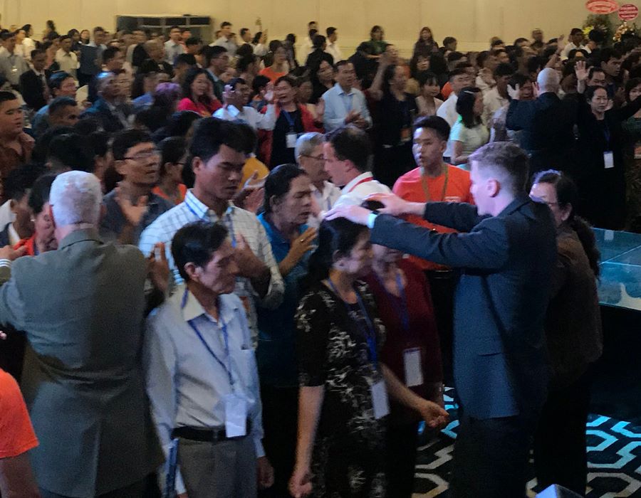 Refugee Becomes Ministry Pioneer