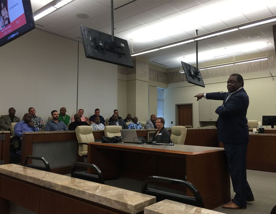 Clergy in Court for Kids