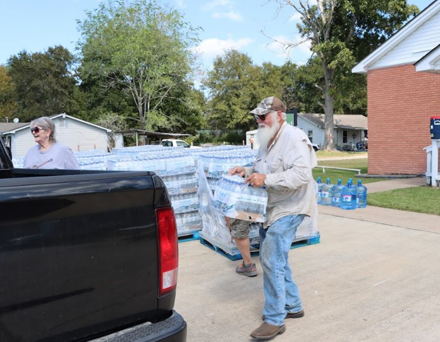 Church Connects with Convoy to Continue Impacting Community