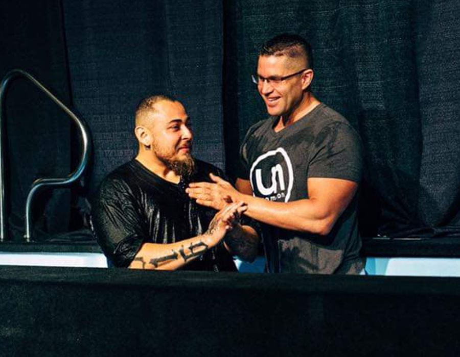 Malfunctioning Gun Leads to Christ