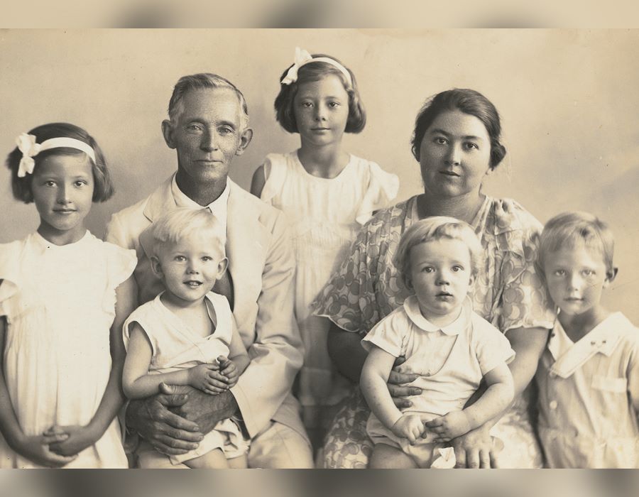 This Week in AG History -- Feb. 12, 1927