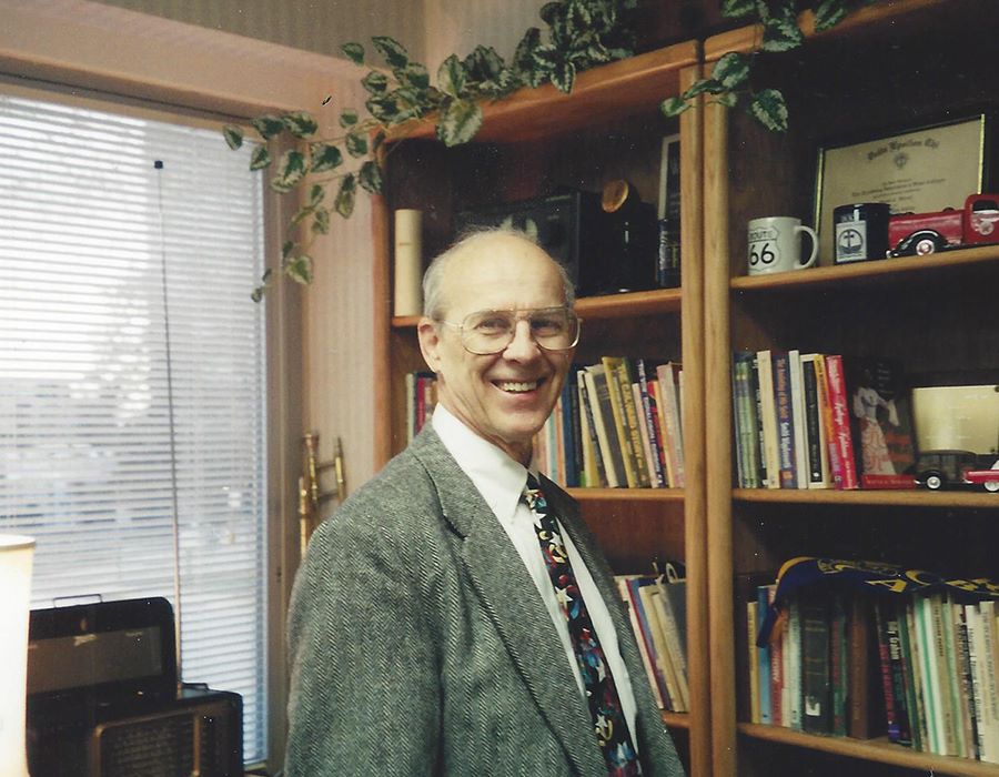 Wayne Warner, Long-Time AG Archivist, Passes