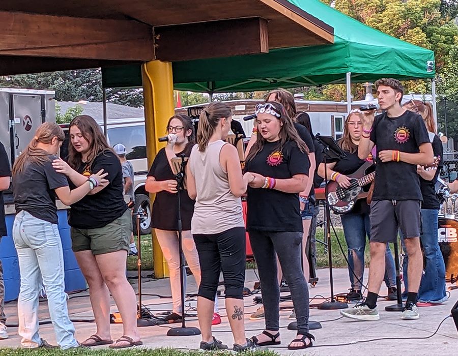 Wyoming Youth Alive Students Conclude Summer with Sunset Tour