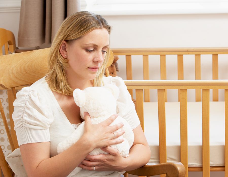Empty Arms — the Comfort of Jesus in Barrenness and Pregnancy Loss