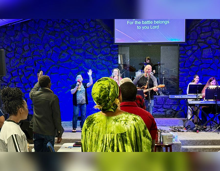Church and Nonprofit Aid Immigrants, Refugees in Southern Missouri