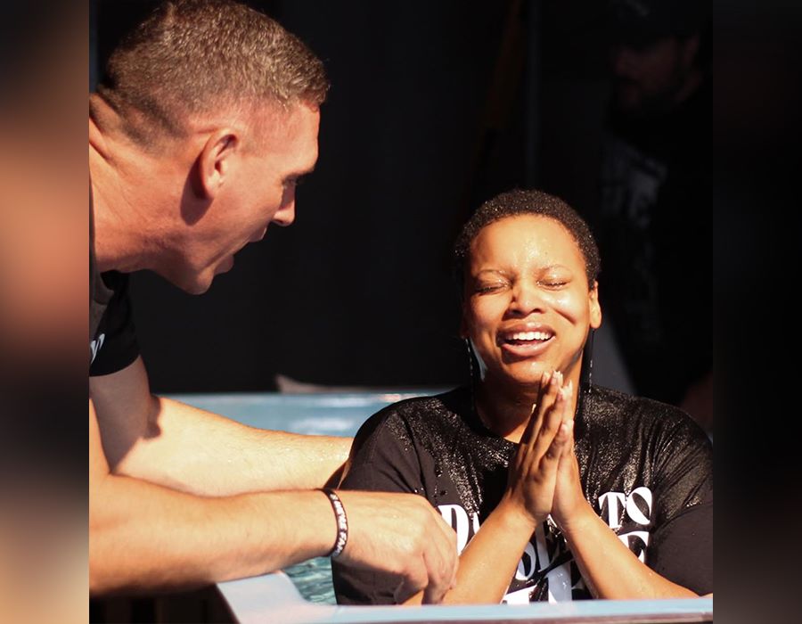 Oklahoma City Church Baptized Over 1,000 People in Water in 2024