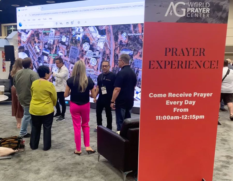 World Prayer Center Offers Opportunities to Receive Prayer at GC
