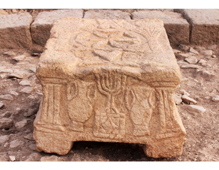 Exploring the Practices and Customs of the First Century Synagogue