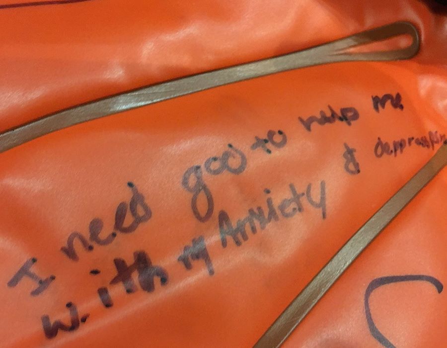 Pint-Sized Prayers Receive Powerful Responses