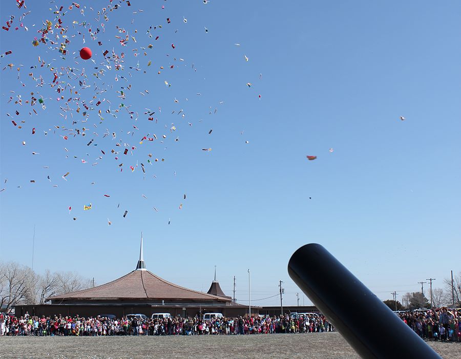 Cannons and Candy Draw Families to Church Outreach
