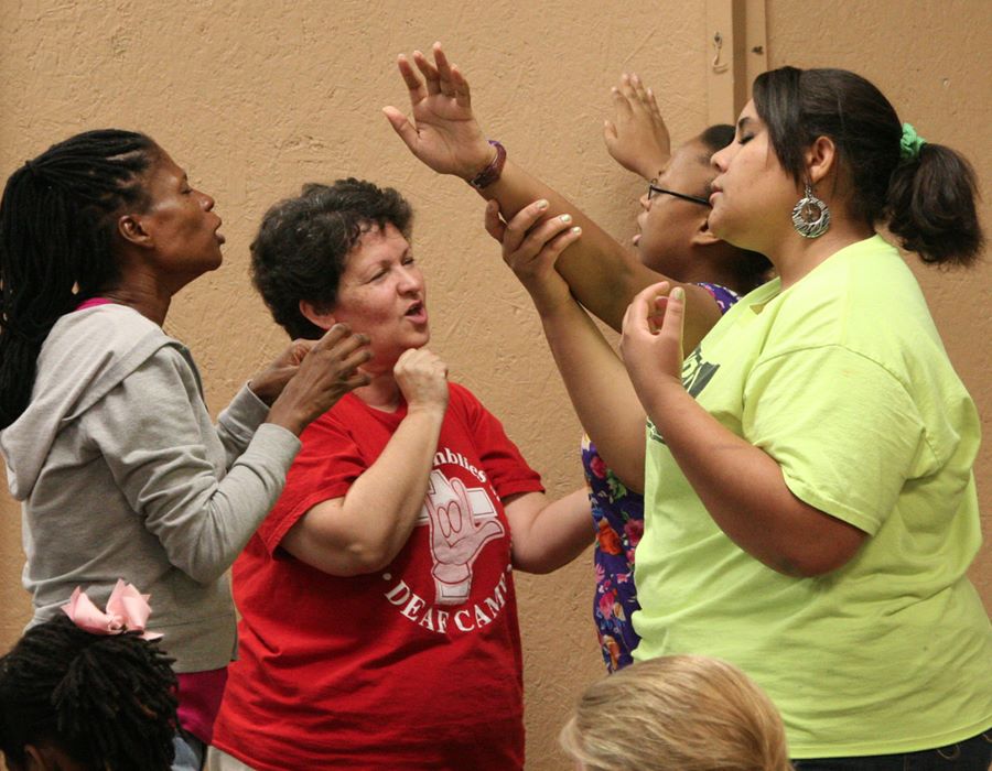 Louisiana Camp Reaching Deaf Culture