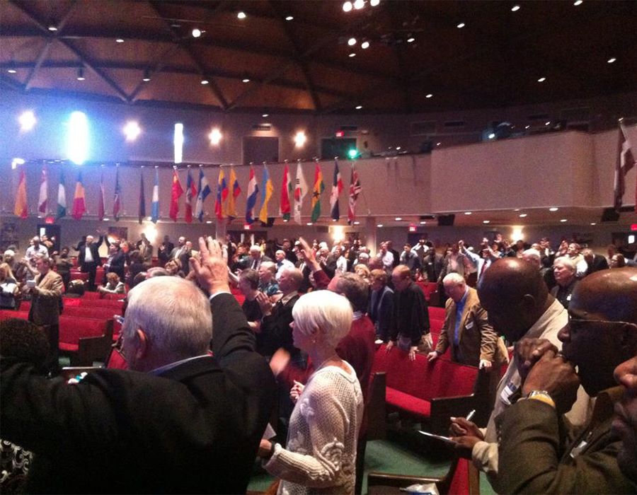 Hundreds gather from across Pentecostal spectrum for Encounter 2015