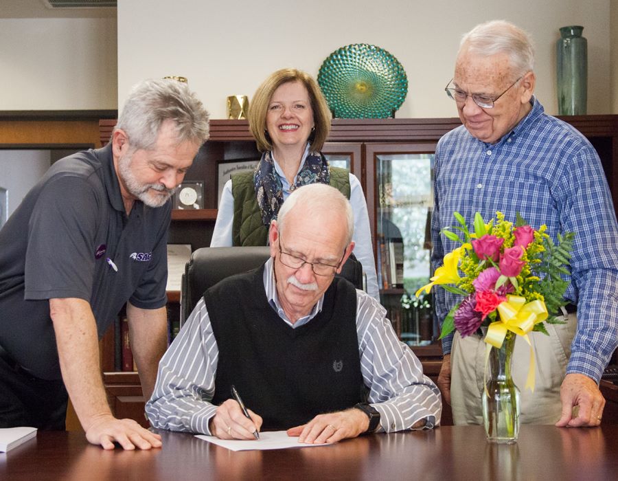 SAGU Celebrates First Doctor of Ministry Degree