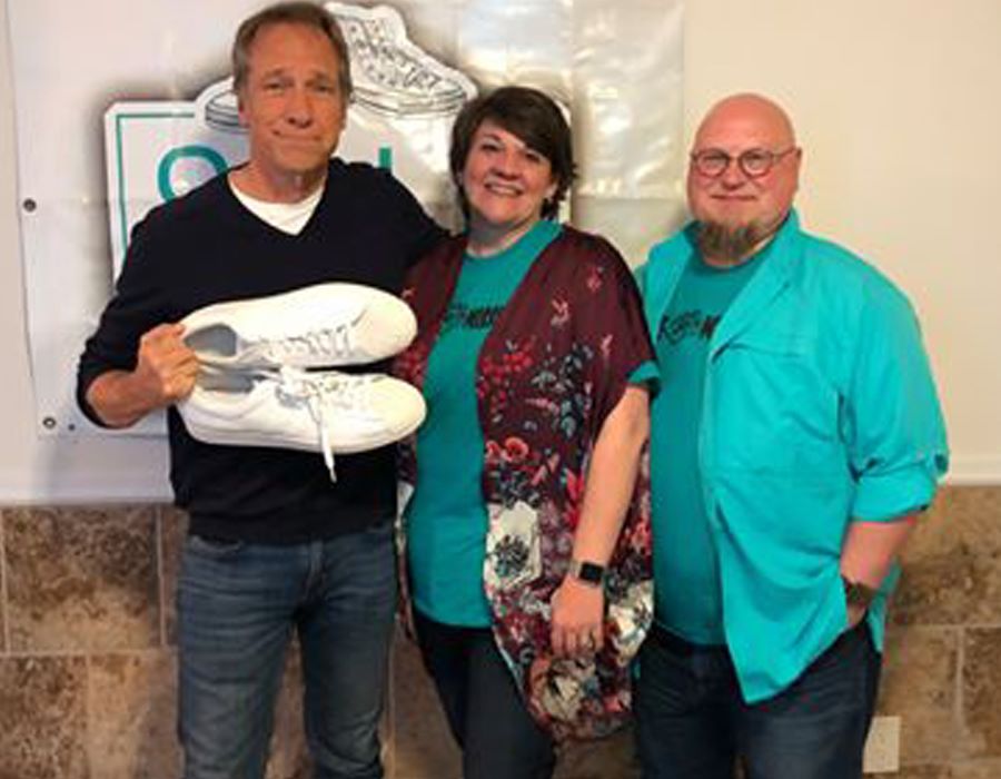 AG Missionaries Featured on Returning the Favor Program