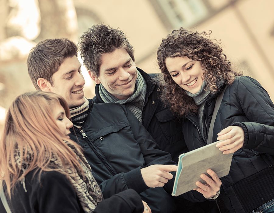 Millennials Leading Shift to Less Bible Reading