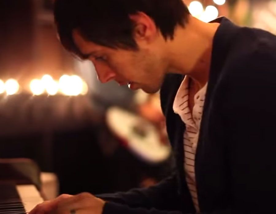 A Hallelujah Christmas (Video)