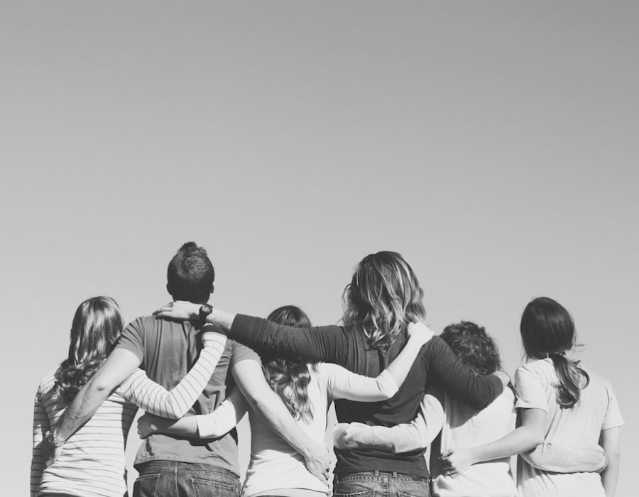 Groups Are Better Than Individuals at Detecting Lies