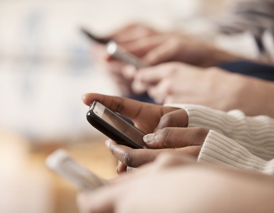 The Growing Debate on Cellphone Etiquette