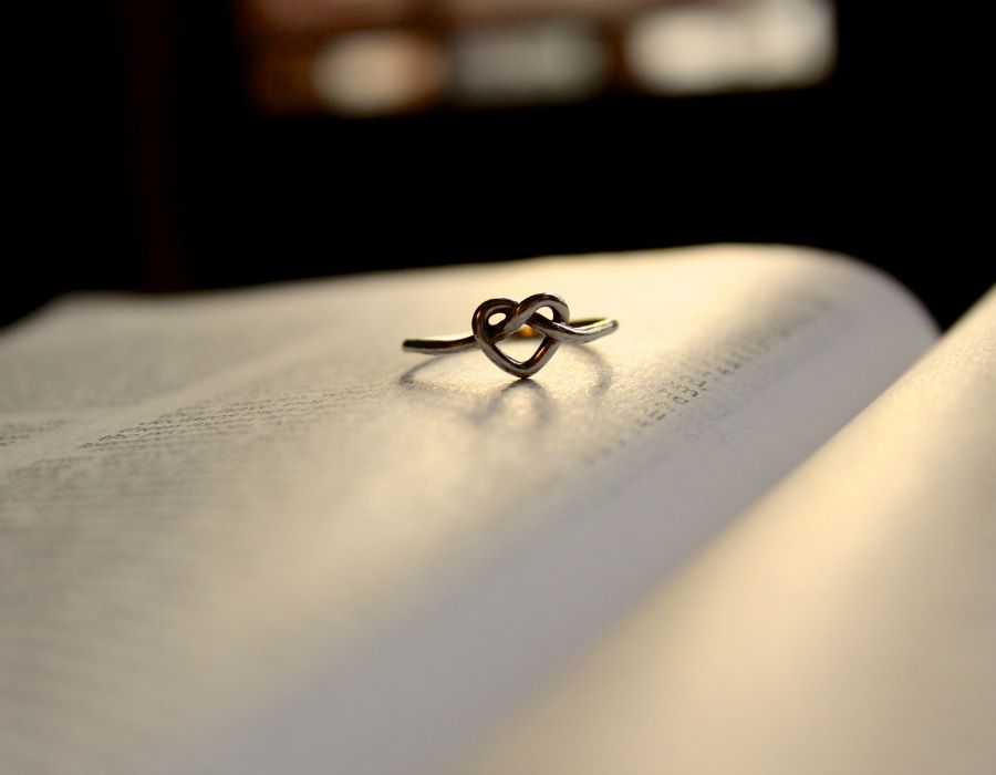 15 Scriptures for Valentine’s Day