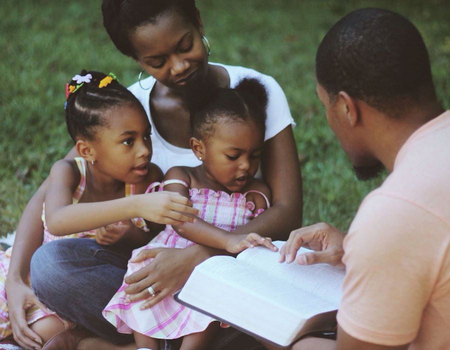 Five Ways to Help Your Kids Grow in Faith