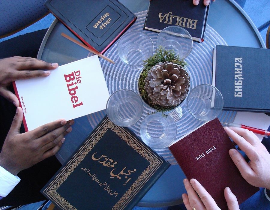 How Learning a New Language Helps Improve Your Social Skills
