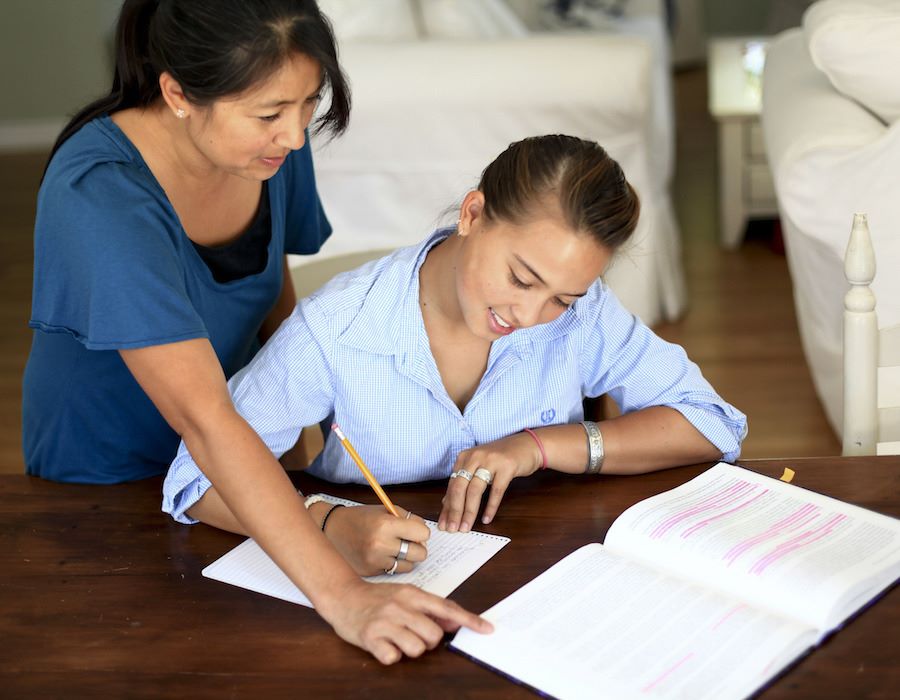 Lilly Endowment Provides Grants to Encourage Youth to Study Theology