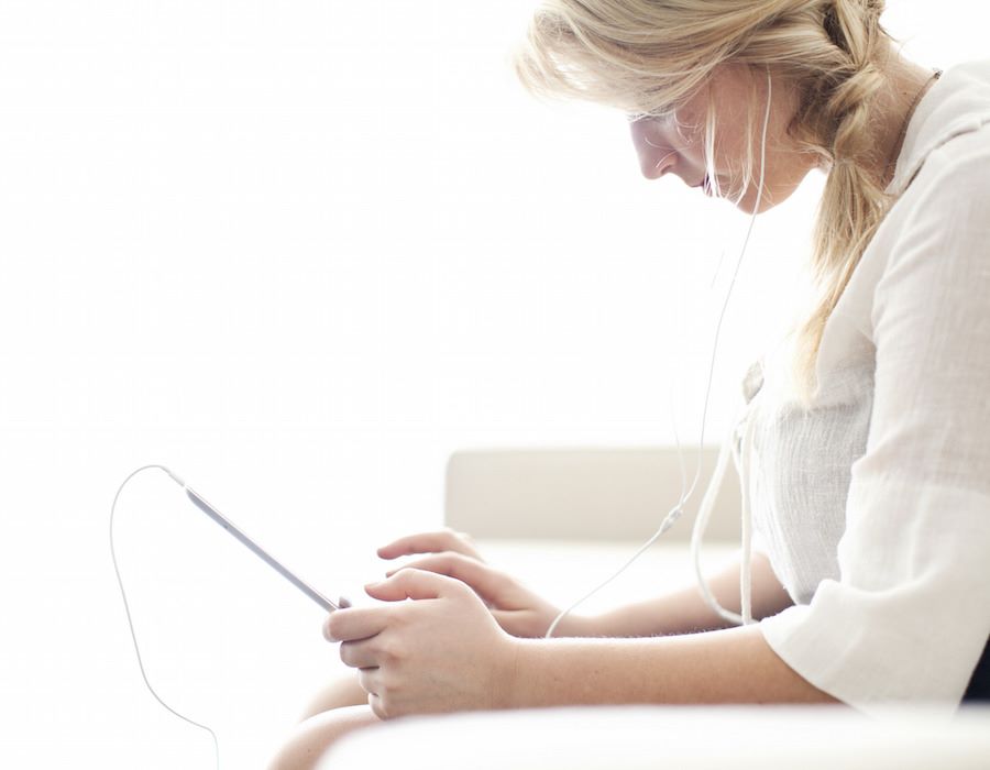How to Navigate the Headlines