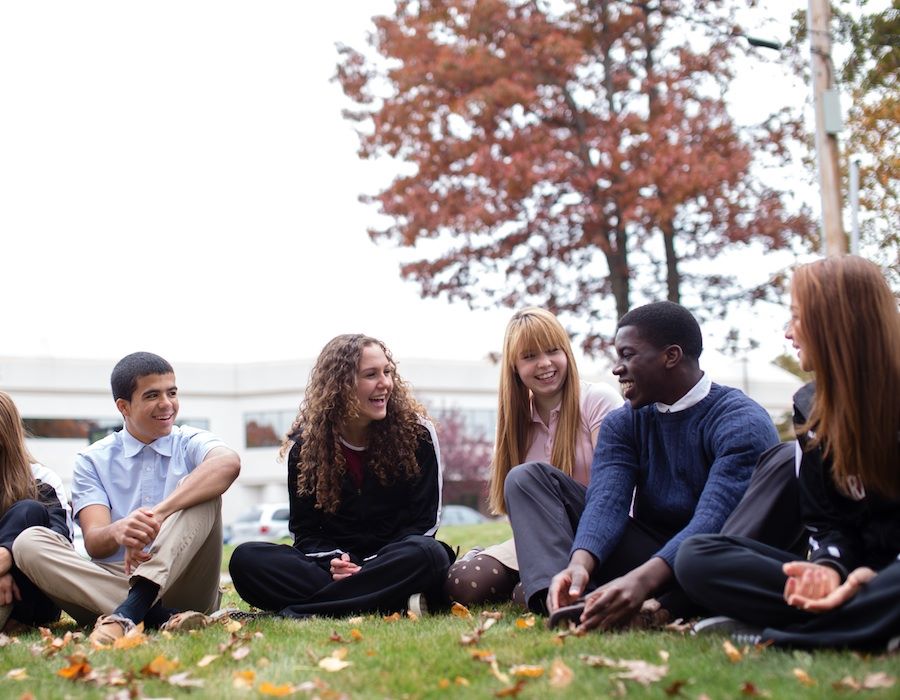 Teens See Public Bible Reading as Encouraging